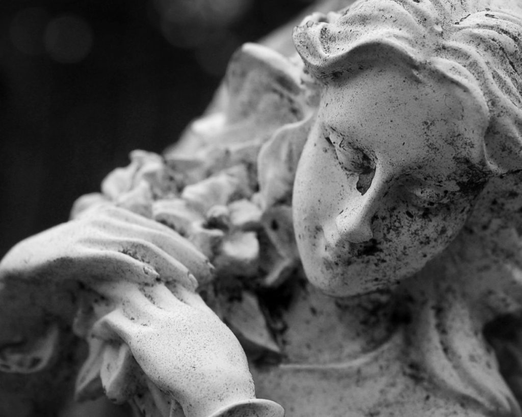A statue of an angel.